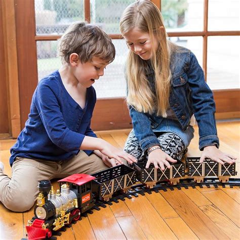 Top 10 BEST Christmas Train Sets For Under The Tree