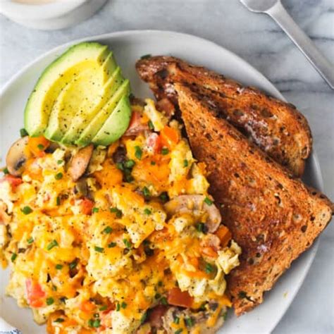 Loaded Scrambled Eggs Easy Chicken Recipes