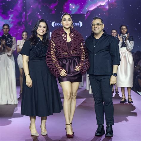 Sharvari Slays Ramp Walk In Stylish Burgundy Outfit At Lakme Fashion