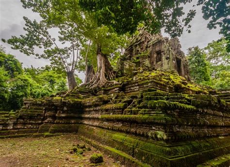 Prasat Preah Palilay The Mysterious Temple In Angkor Thom Cambodia