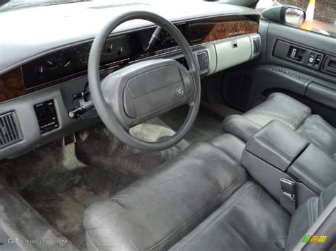 Gray Interior 1992 Buick Roadmaster Limited Photo #60873954 | GTCarLot.com