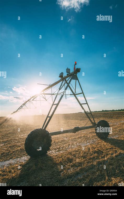 Automated Agricultural Center Pivot Irrigation System With Drop