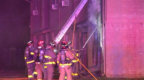 Overnight Apartment Fire Leaves Several People Displaced Youtube