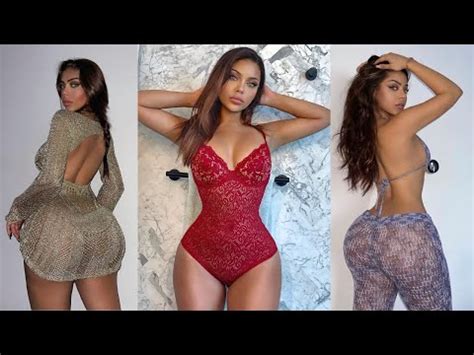 6 Hot Sexy Dina Khalil Bikini Pics