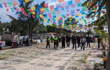 Más de 25 mil personas visitaron panteones municipales de Corregidora