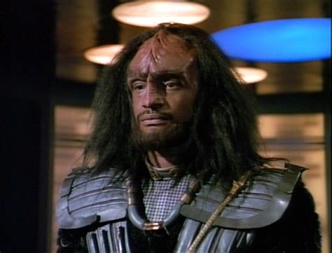 Lt Worf S Klingon Brother Star Trek Tng Star Trek Klingon Star