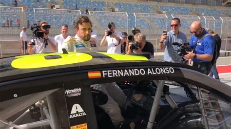 F Rmula X Nascar Fernando Alonso E Jimmie Johnson Trocam De Carros