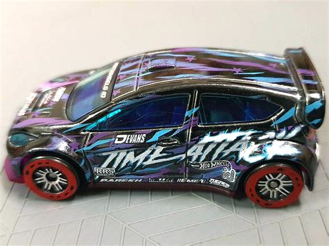 T Hunted O Fiesta também está na série Hot Wheels id neste ano