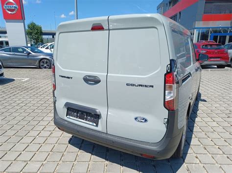 Ford Transit Courier Courier Ecoblue Novi Model Isporuka Odma