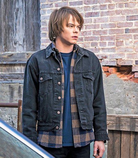 Jonathan Byers Wiki Stranger Things Fr Amino