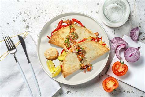 Quesadilla V G Tarienne Aux D S De Fromage Aux Herbes Recette Hellofresh