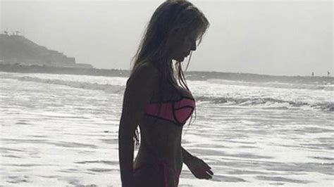 Graciela Alfano se animó grabar un video en bikini a los años