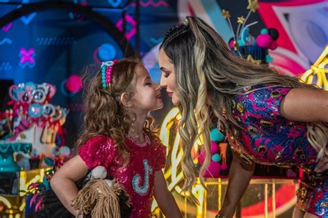 Saiba Tudo O Que Aconteceu Na Festa Da Filha De Deolane Veja Fotos