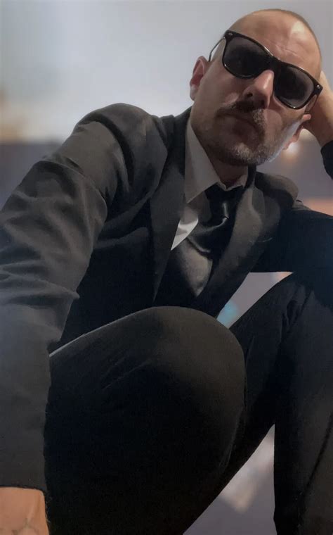 Miles Fairfield 17 Nude Pics XHamster