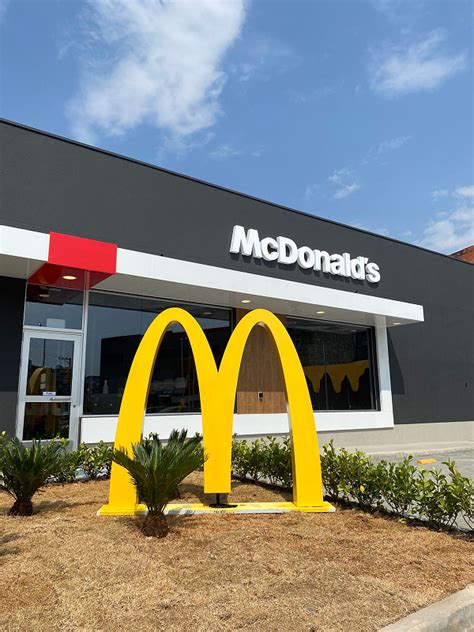 McDonalds inaugura quinto restaurante em Carapicuíba e gera 25