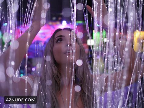 Miss Angeliquew Nude And Sexy Photos Outdoors AZNude