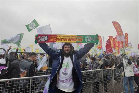 gdh on Twitter HDP Yenikapı da Newroz kutlaması gerçekleştiriyor