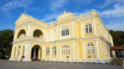 Penang City Hall in Penang, | Expedia