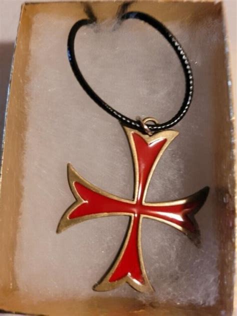 Shield Of The Knights Templar Order Necklace