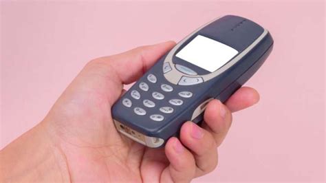 Nokia 3210 2024 Versiyonuyla Geri Döndü Nostaljik Ama Hem 4g Var Hem