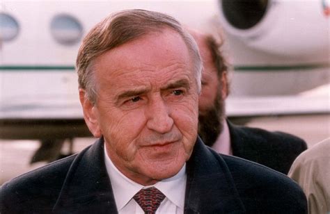 Former Irish Prime Minister Albert Reynolds has died aged 81 | Daily ...