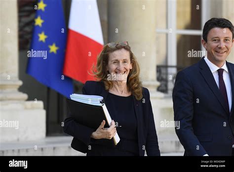 Weekly Cabinet Meeting Paris Stock Photo Alamy