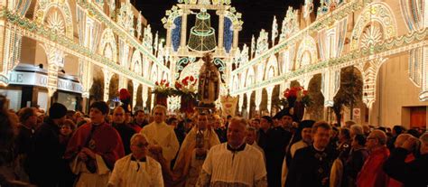 Throughout Italy: Feast of the Immaculate Conception | Weekend in Italy