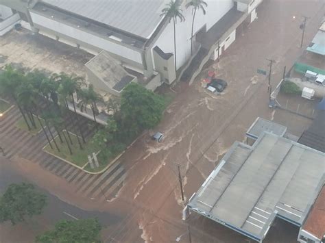 G1 Temporal Alaga Ruas Arrasta Carros E Centro De Piracicaba Fica