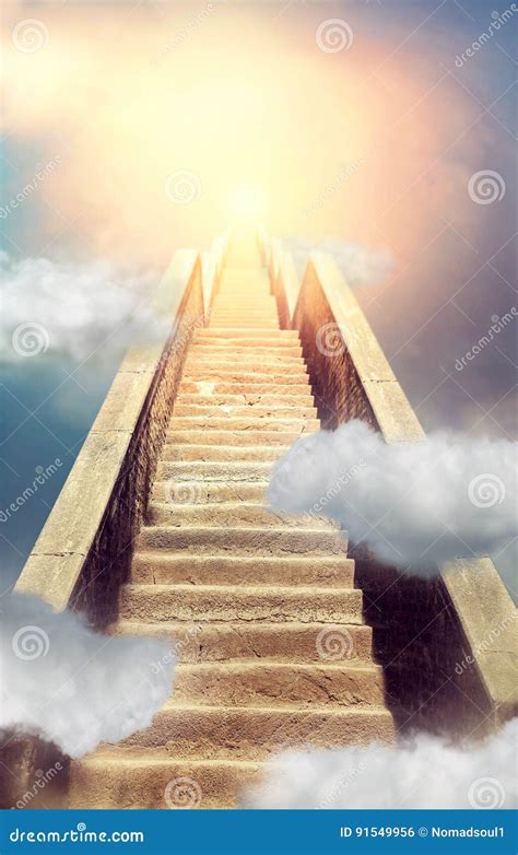 Escalier Au Concept De Ciel Chemin Saint Vers Le Paradis Photo Stock