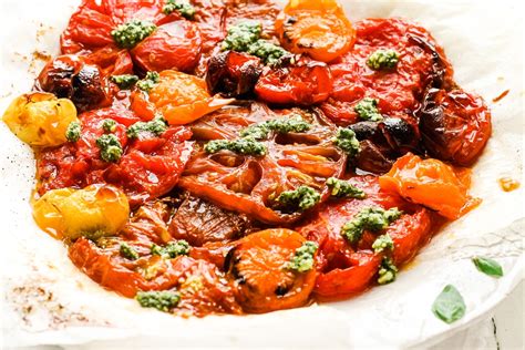 Quick Roasted Heirloom Tomatoes - Happy Veggie Kitchen