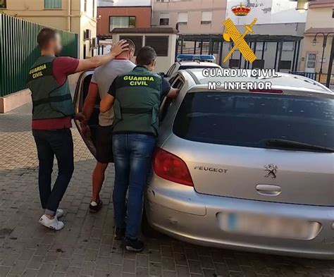 La Guardia Civil Detiene A Tres Personas Como Autores De Un Delito De Lesiones Graves A Un