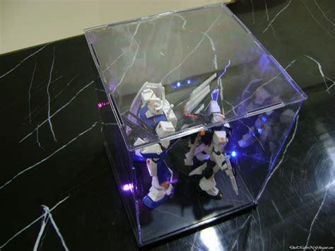 DuelMasterNG Gunpla: Acrylic Plastic Model Display Case Review