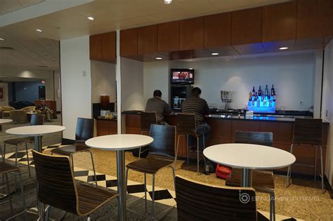 Lounge Review: Delta Sky Club DFW