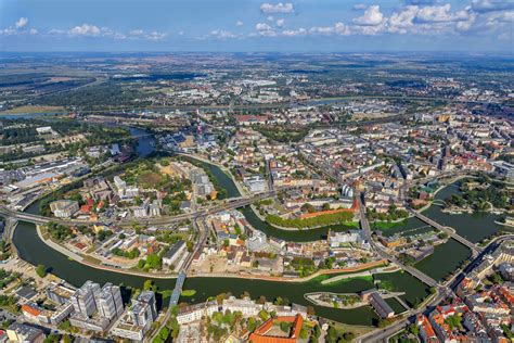 Wroc Aw K Pa Mieszcza Ska Z Lotu Ptaka Poland On Air