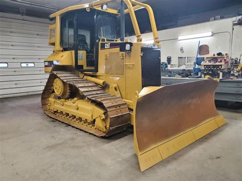 Caterpillar D5m Xl Dozer Enclosed Cab 6 Way Blade Low Hours