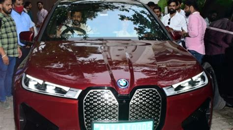 Riteish Deshmukh Genelia DSouza Purchase BMW Electric Car Worth Rs 1