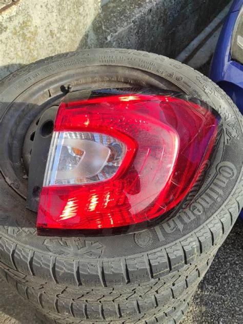 Renault Captur Zadnja Desna Lampa Top Svjetlo Far Topka R