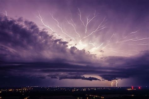 Burze Z Gradem I Silny Wiatr W Radomiu I Regionie Radomskim Rz Dowe