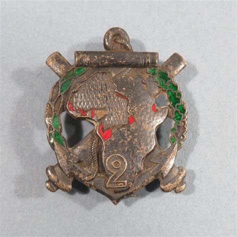 INSIGNE MILITAIRE 2 ème REGIMENT D ARTILLERIE COLONIALE FABRICATION EN