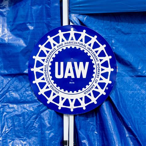 Uaw Files Federal Labor Charges Against Donald Trump And Elon Musk