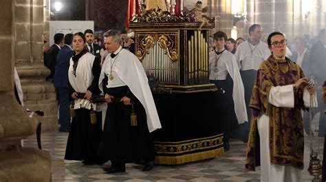 V A Crucis De Las Hermandades Con Nuestro Padre Jes S Del Consuelo En