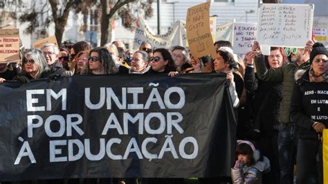 Sindicatos De Professores E Ministério Da Educação Voltam A Negociar