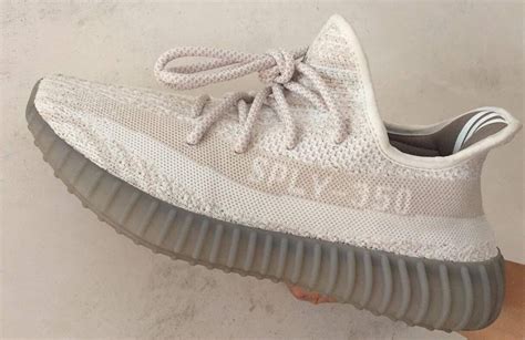 Adidas Yeezy 350 Boost V2 Oxford Tan Sole Collector