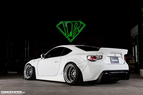 Rocket Bunny Gt86 V2