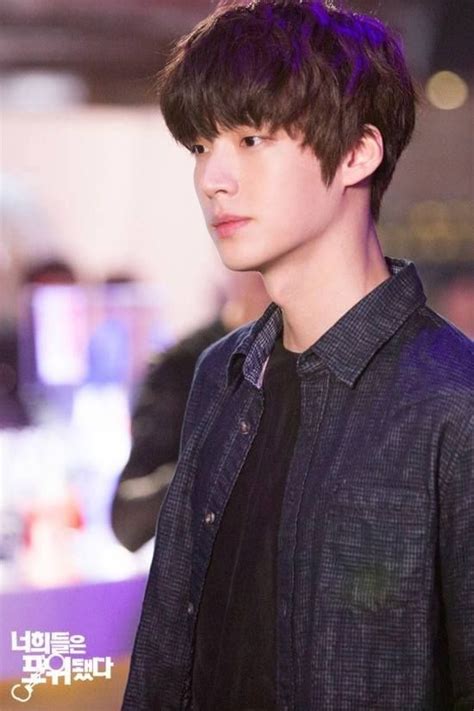 Ahn Jae Hyun Youre All Surrounded Actors Male Asian Actors Korean