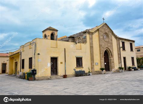 Igreja San Francesco Paola Marzamemi Sicília Itália fotos imagens de