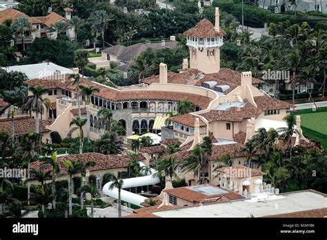 Mar a lago aerial hi-res stock photography and images - Alamy