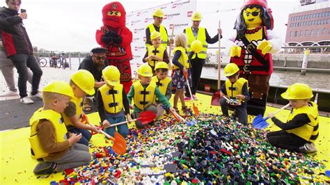 Baustart F R Hamburgs Eigene Lego Welt In Der Hafencity Ndr De