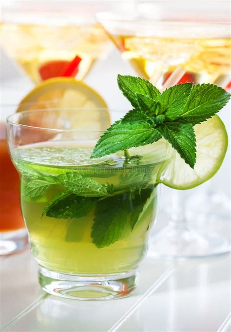 Refreshing Summer Mint Cocktail Stock Image Image Of Fruity