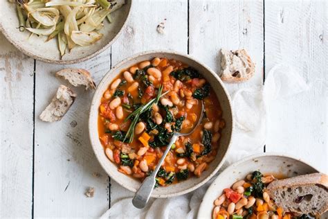 Vegan dinner recipes: Italian Ribollita recipe